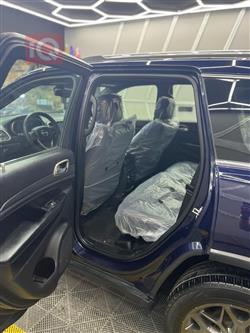 جيب جراند شيروكي